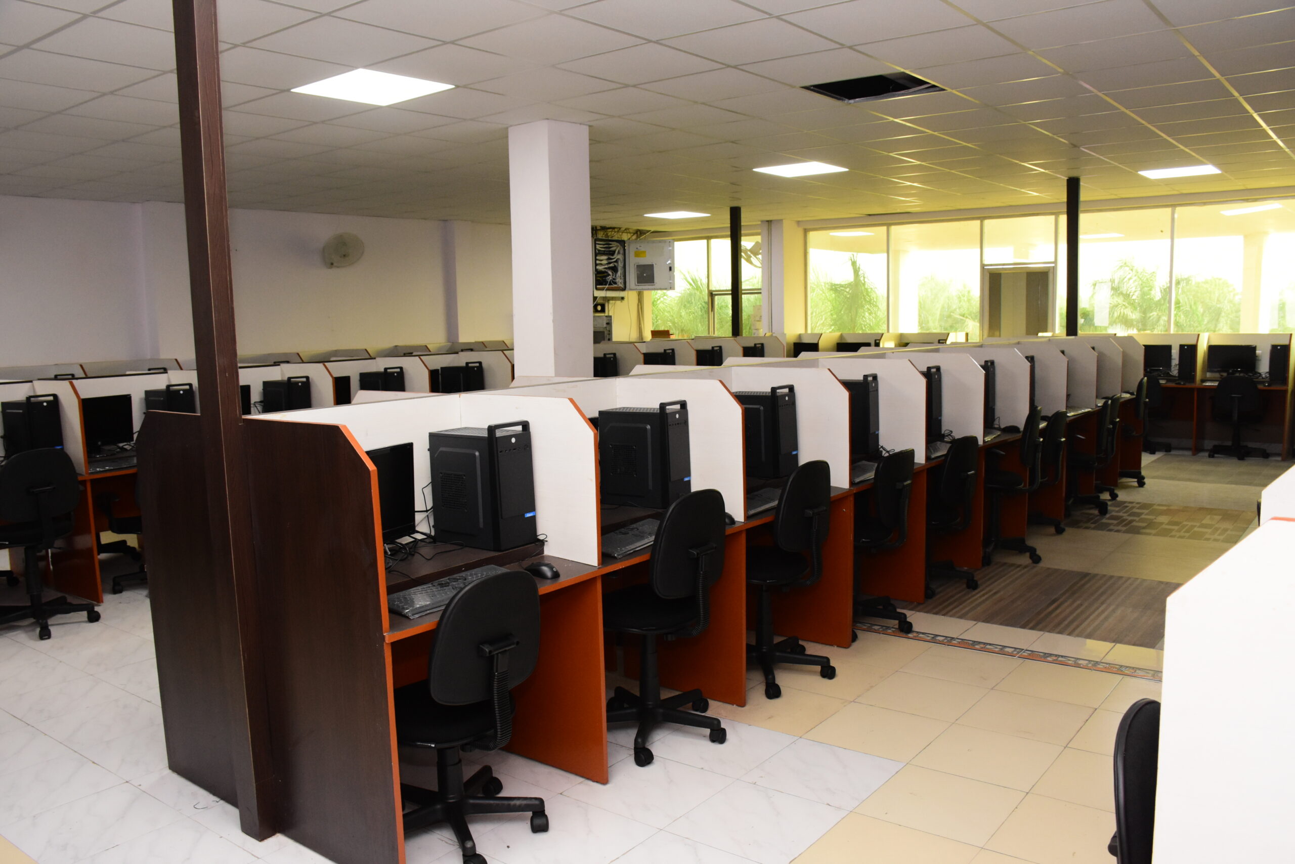 IPSR High-Tech Computer Lab